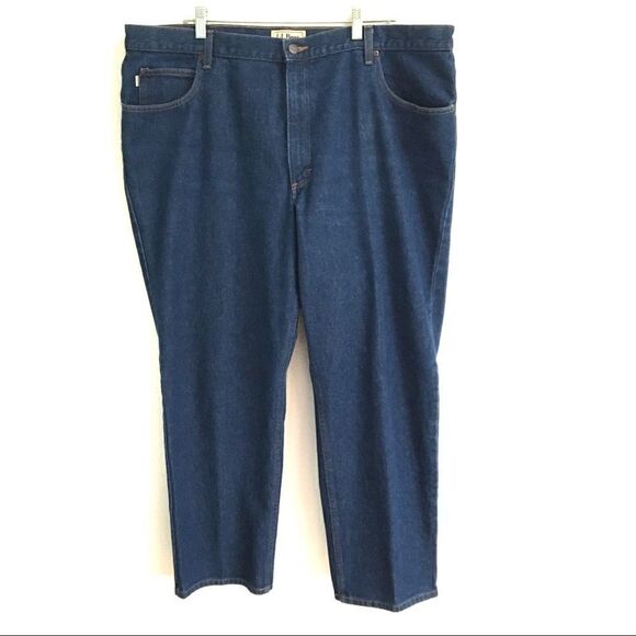 L.L. Bean classic fit dark wash jeans 44 - Picture 1 of 7